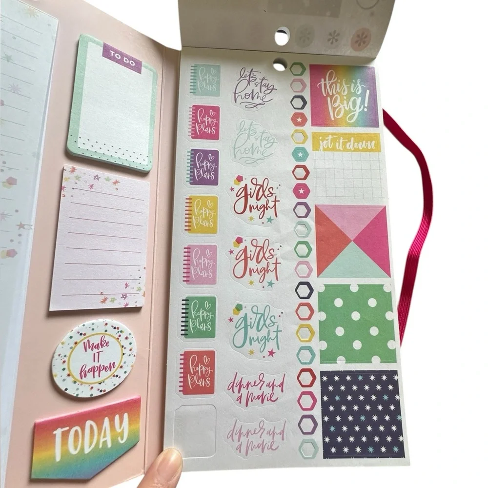 The Happy Planner Trendsetter Accessory Book Folio